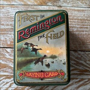 ♠️Vintage Remington Playing Cards♥️ in Original Tin, First In The Field